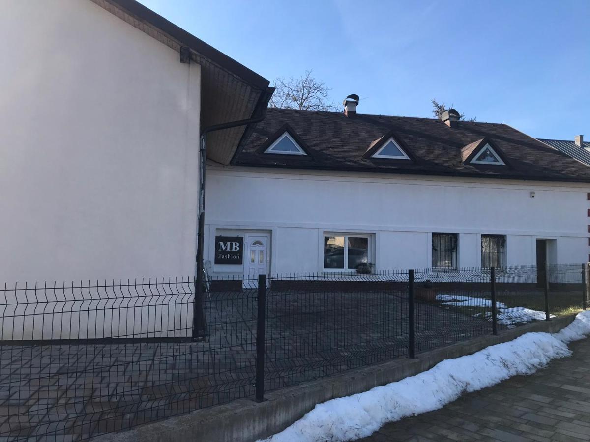 Aparmánový byt v centre Banskej Bystrice Banská Bystrica Esterno foto